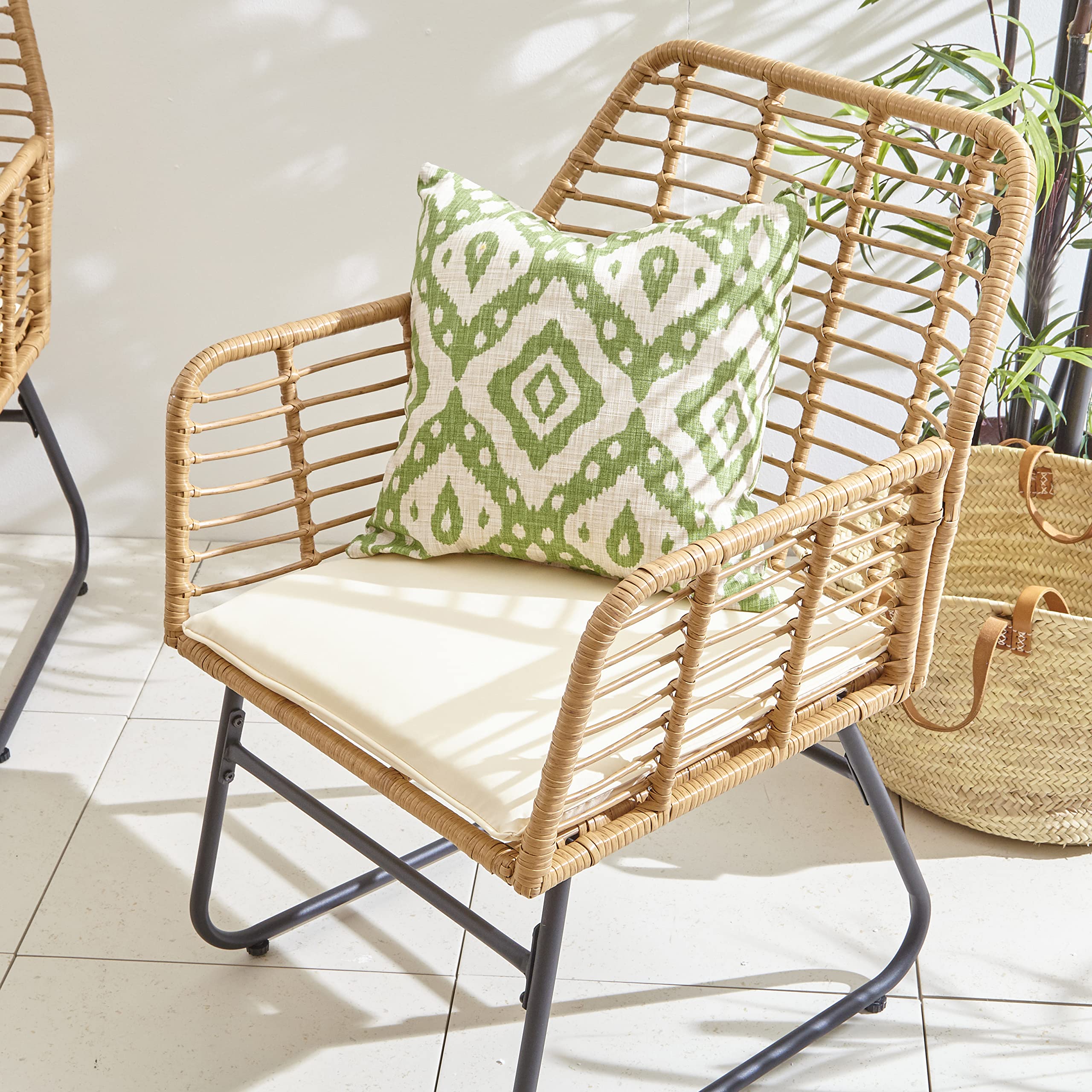 4 Piece Rattan Garden Furniture Set with Sofa, Chairs & Glass Coffee Table Natural