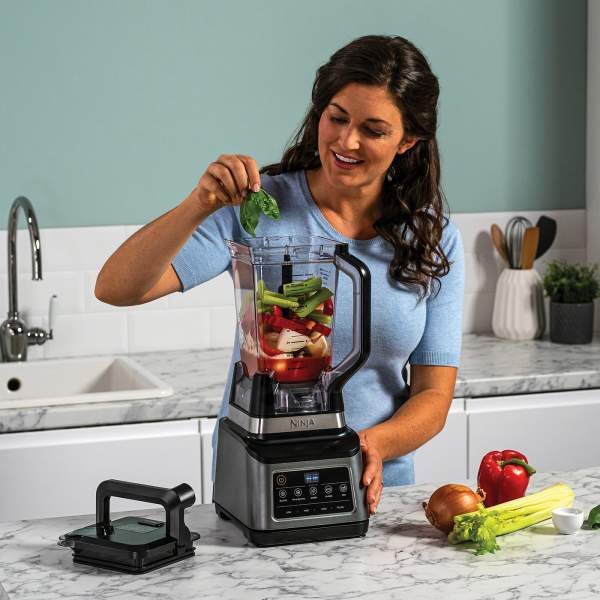 Ninja 3-in-1 keukenmachine met Auto-IQ BN800EU